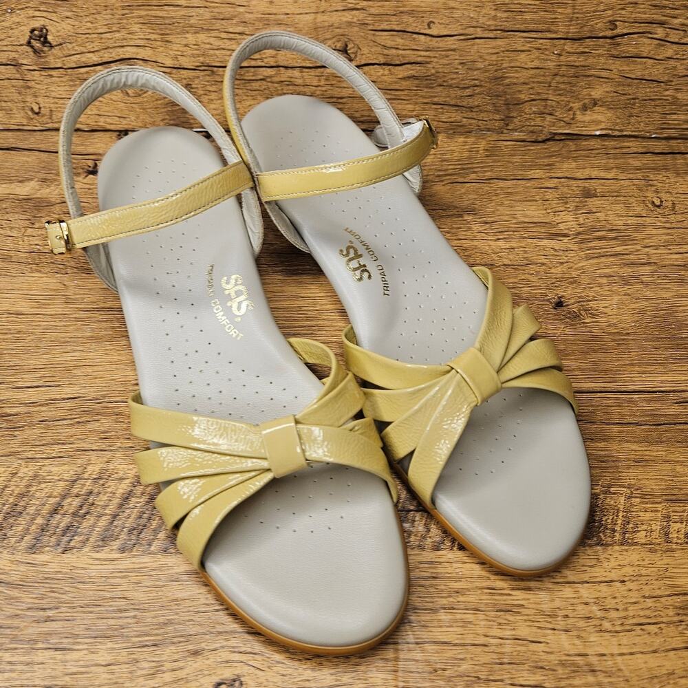 SAS  Womens Yellow Beige Leather Strappy wedge Sandals size 9.5 Slim